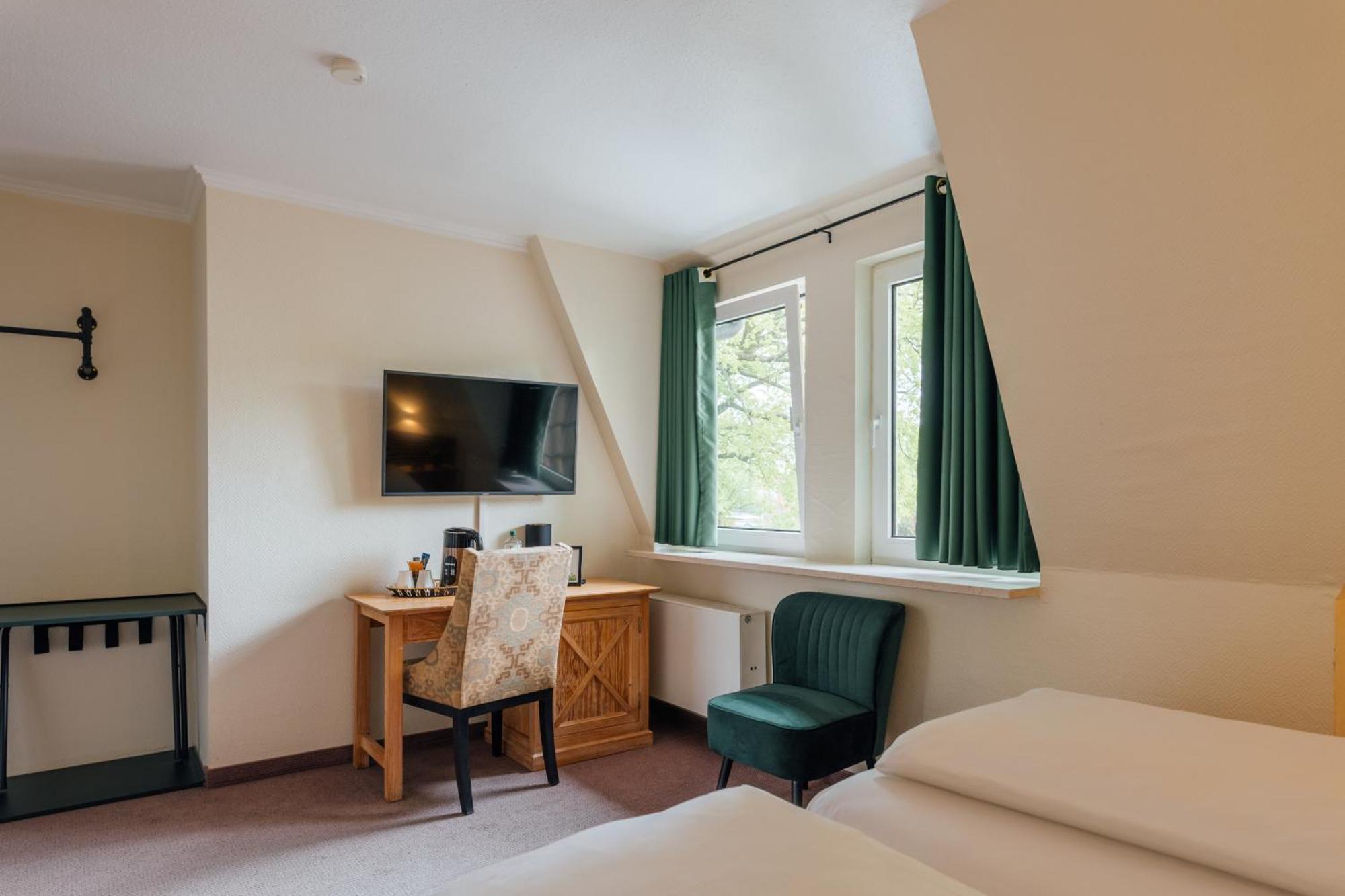 Hotel Thesdorfer Hof 피네베르크 외부 사진